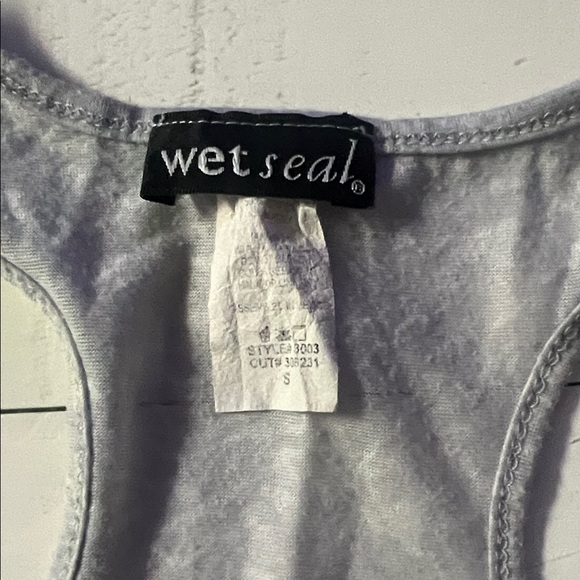 Tank Top Bundle - Picture 5 of 7